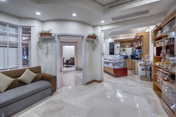 Hotel Interior 6 of 176