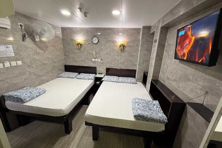 Room 43 of 139