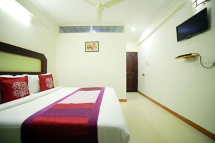 Room 18 of 23