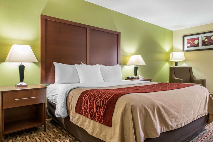 Room 6 of 36
