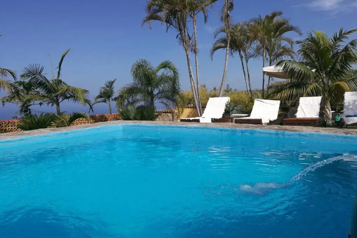 Pool 7 of 13
