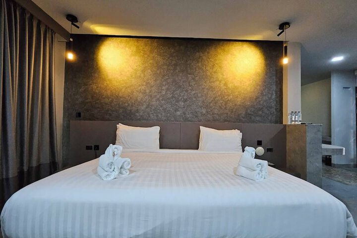 Room 14 of 59
