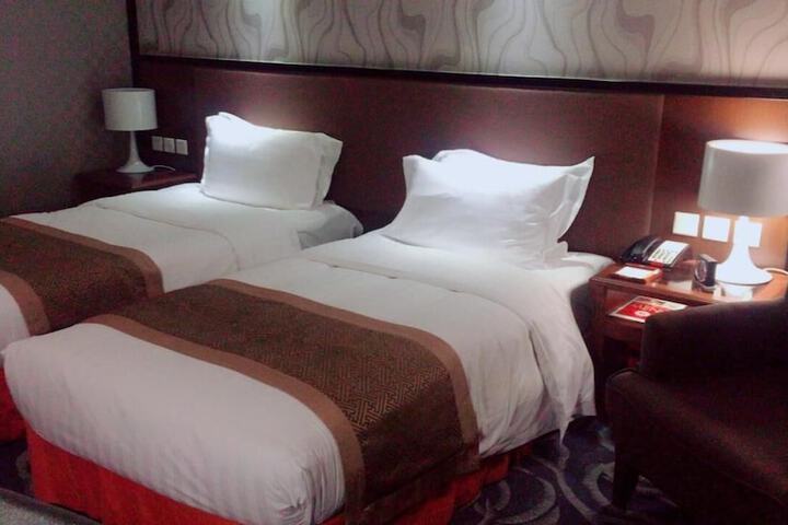 Room 14 of 62