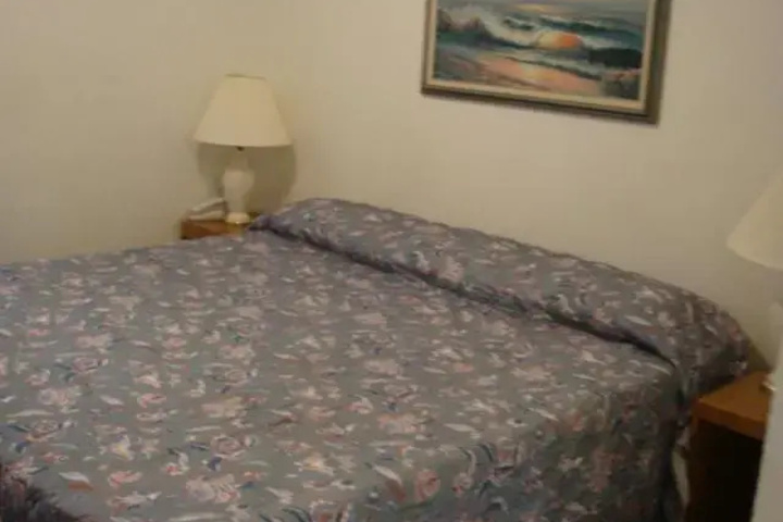 Room 3 of 10