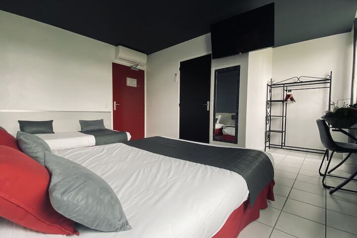 Room 42 of 72