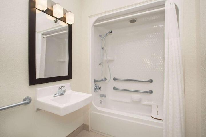 1 Queen Bed Mobility Accessible (1 of 6)