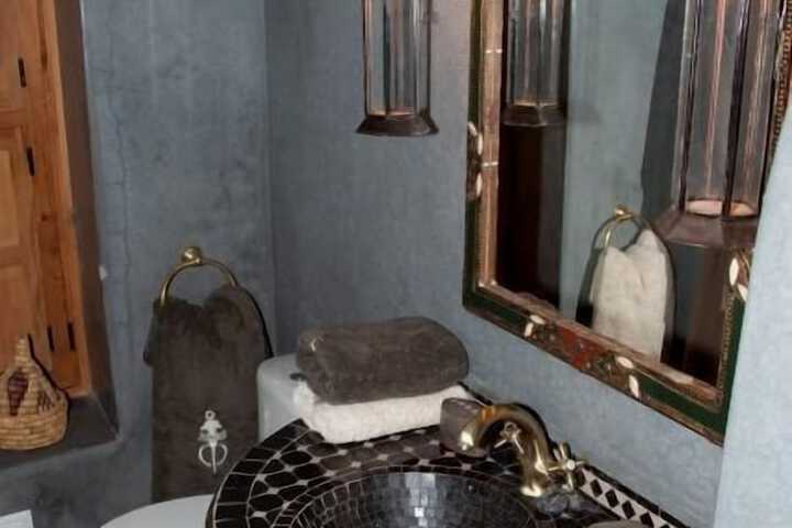 Room 24 of 57