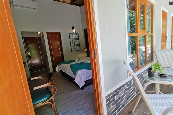 Room 21 of 46