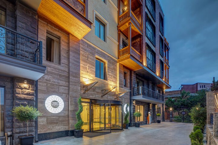 Exterior of Sole Palace
