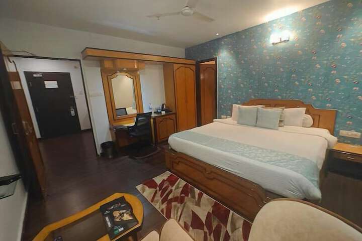 Room 37 of 130