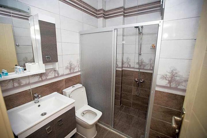 Room 20 of 27
