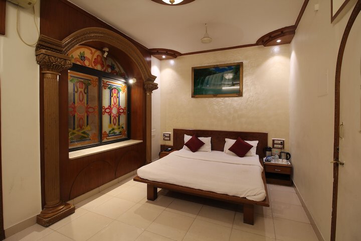 Room 39 of 61