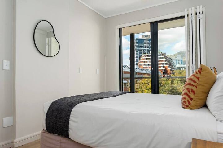 Room 6 of 21