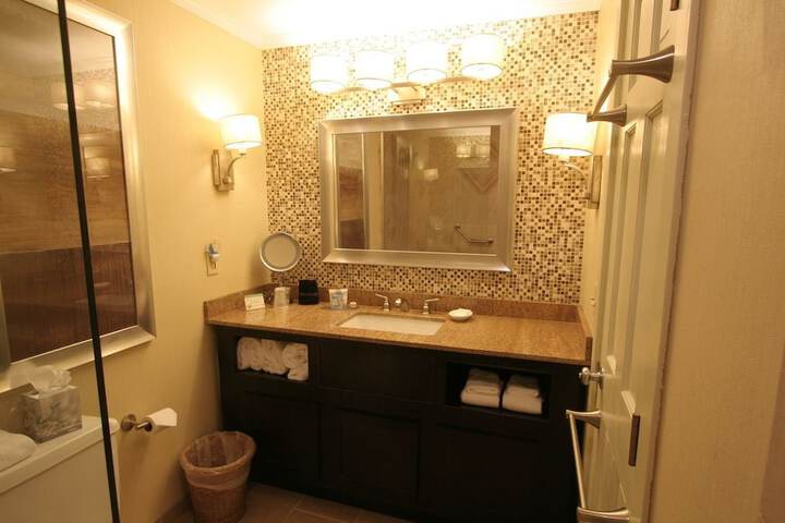 2 Queen Beds Ground Floor Main Building (6 of 17)