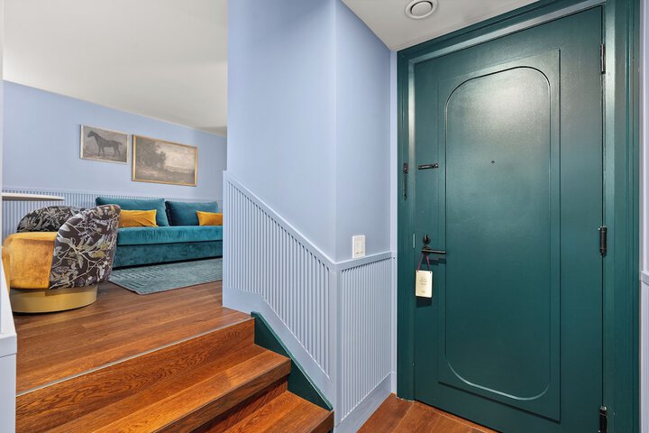 Room 25 of 57