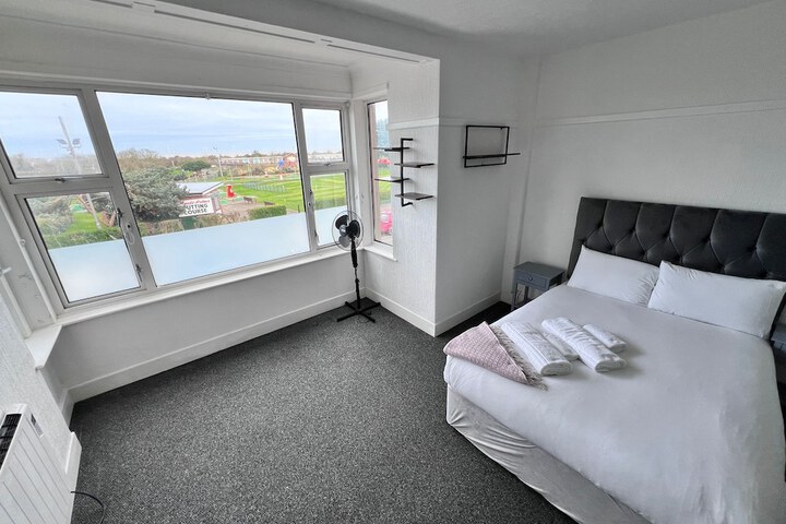 Room 25 of 112