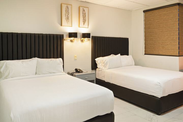 Room 18 of 53