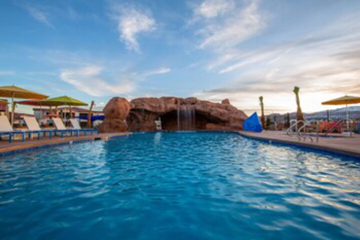 Pool 28 of 50