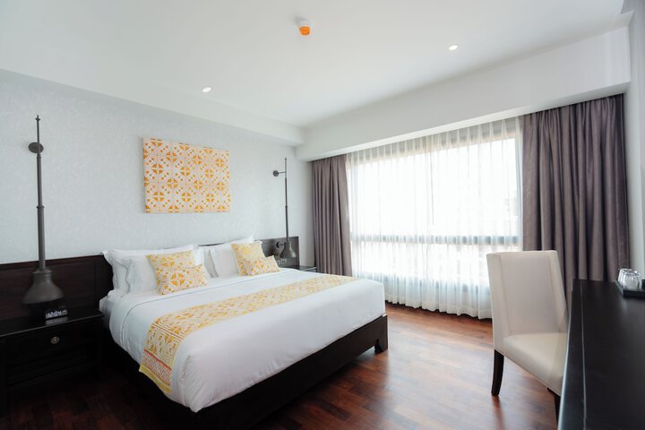 Room 30 of 125