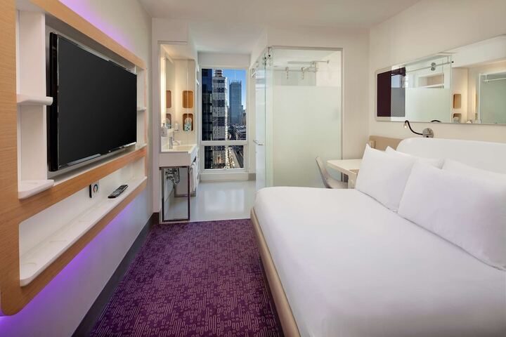 Premium Queen Bed (3 of 31)