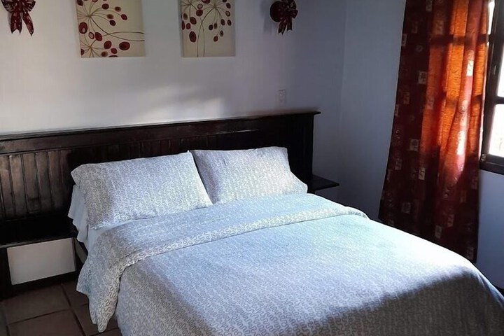 Room 4 of 11