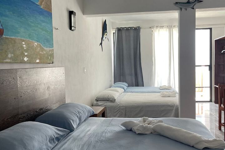 Room 12 of 47
