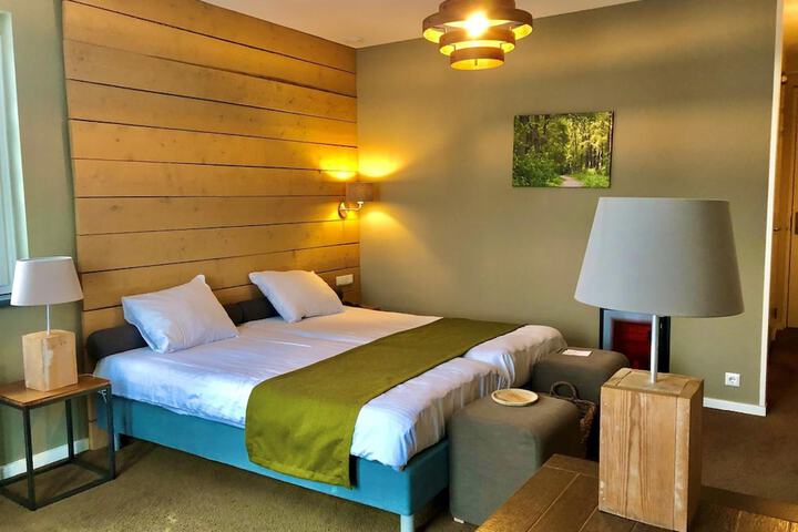 Room 8 of 58