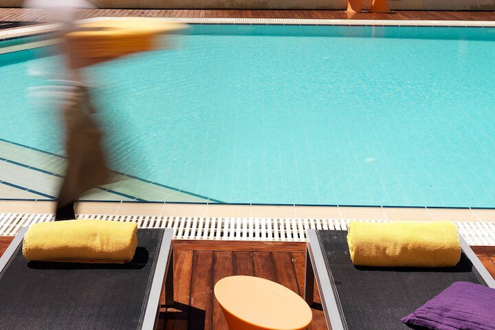 Hotel with Pool