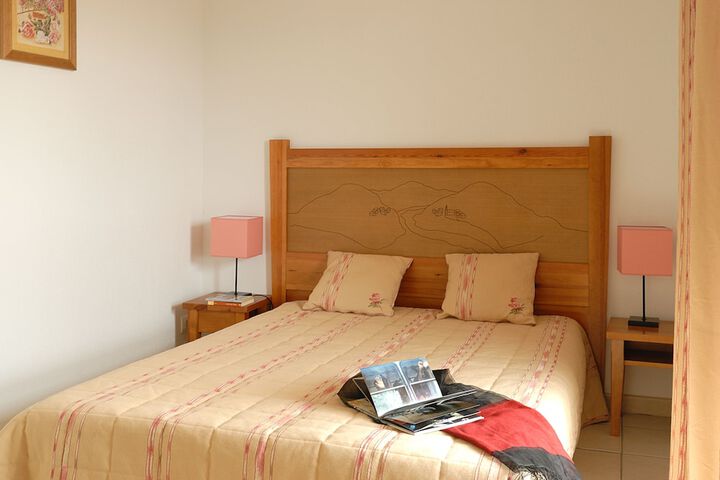 Room 2 of 23