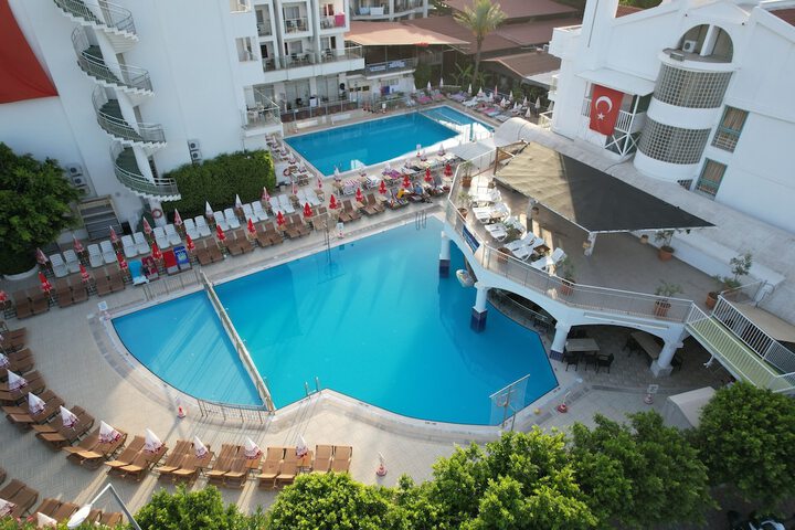 Hotel 50 of 51