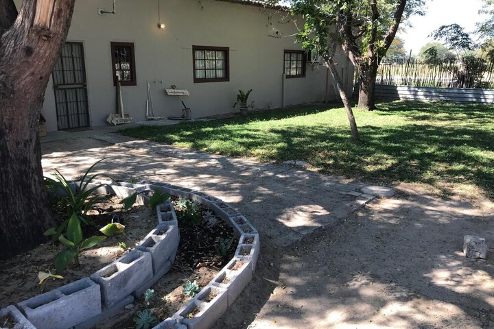 Property Grounds 24 of 31