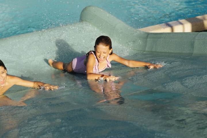 Pool 65 of 165