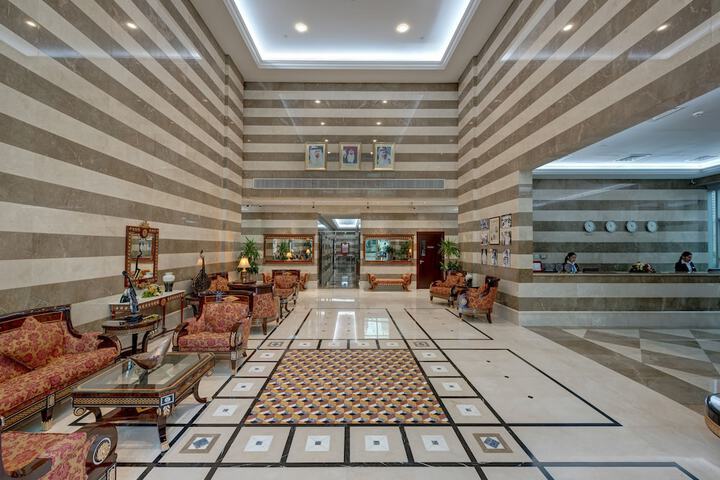 Guest Lobby