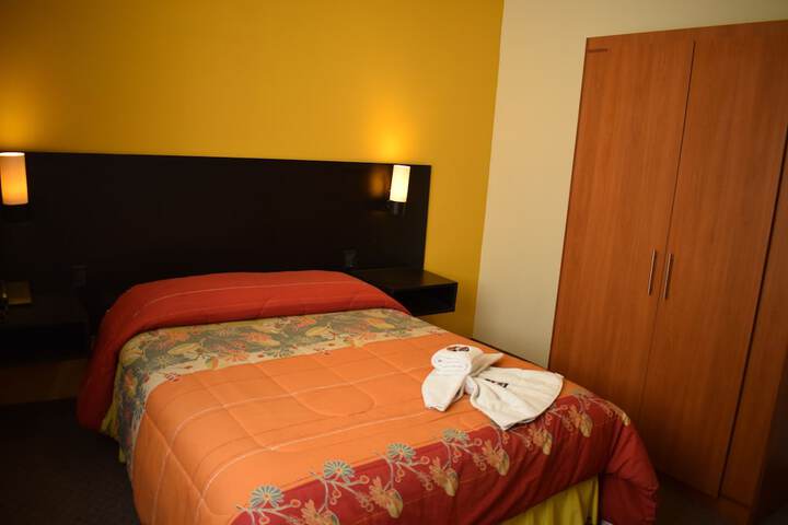 Room 2 of 23