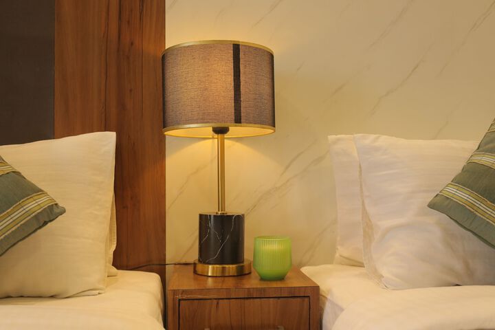 Room 16 of 140