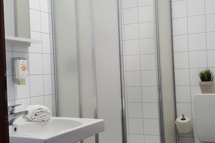 Room 25 of 50