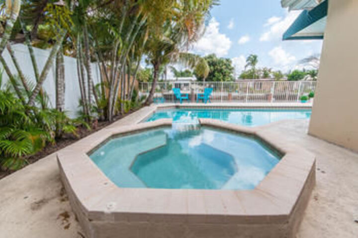 Pool 386 of 524
