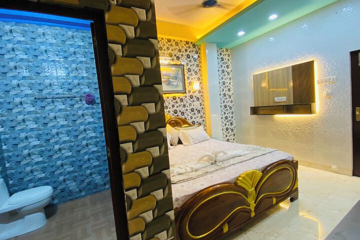 Room 53 of 101