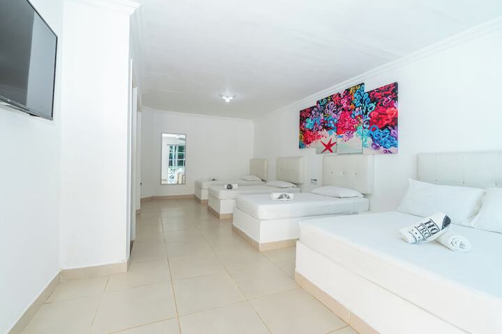 Room 10 of 46