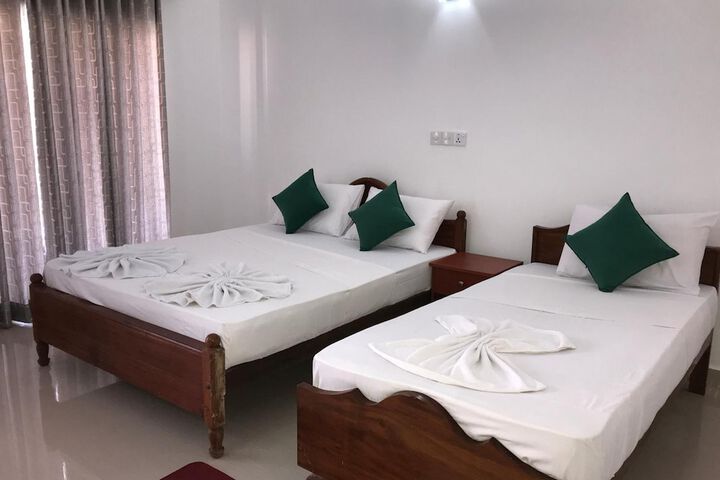 Room 8 of 44