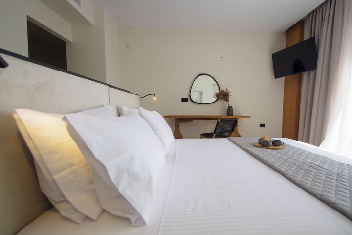 Room 55 of 186