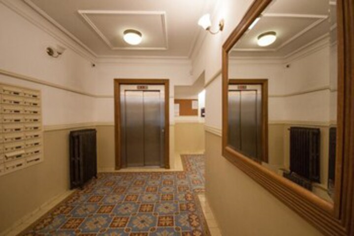Hotel 15 of 99
