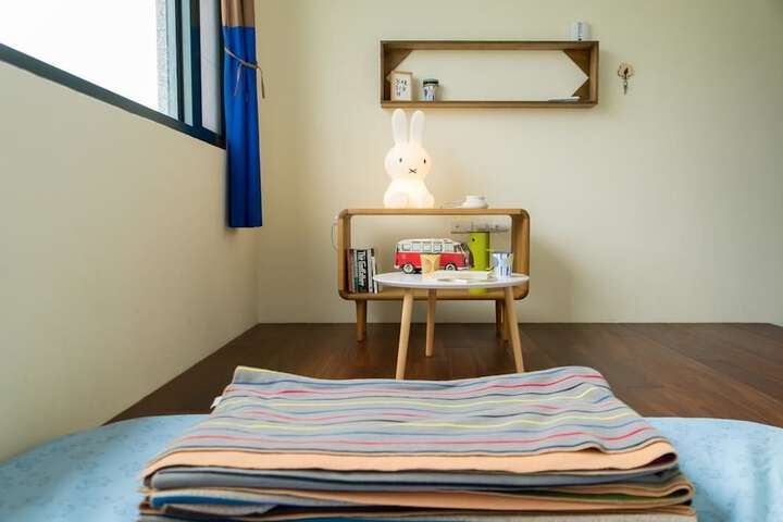 Room 15 of 16