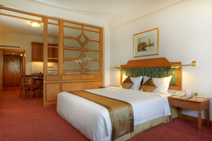 Room 7 of 35