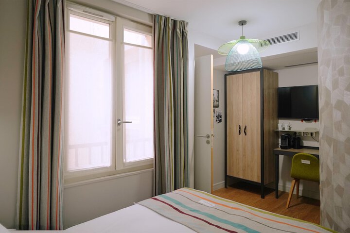 Room 37 of 56