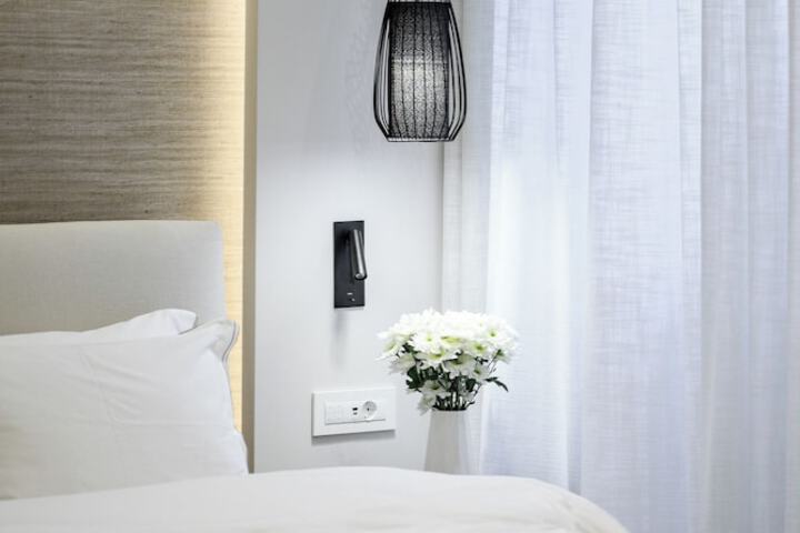 Room 14 of 64