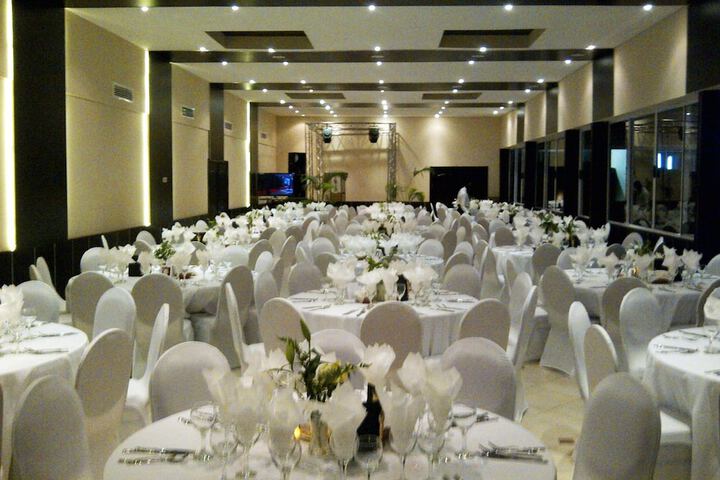 Ballroom/Hall 48 of 54