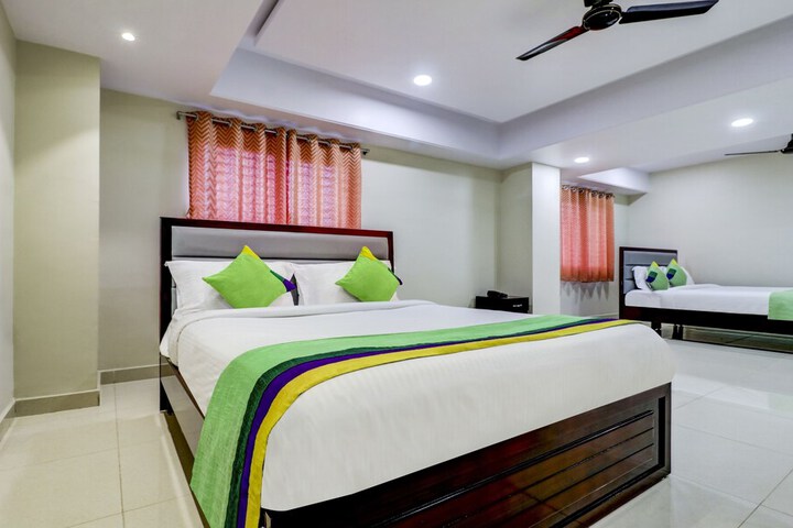 Room 18 of 37