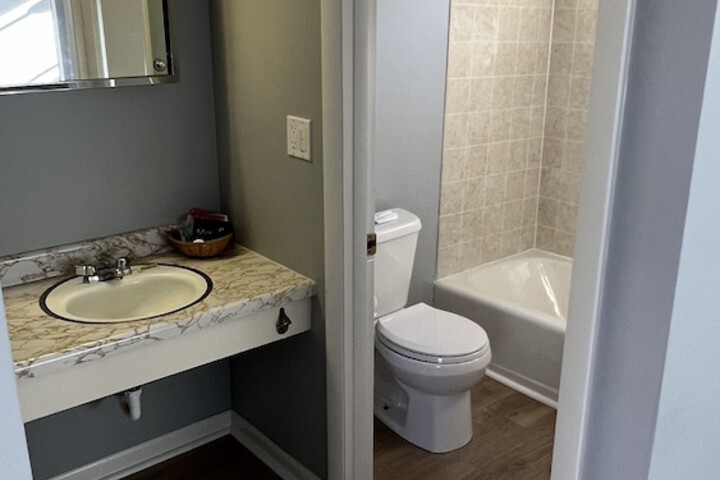 Room 118 of 205