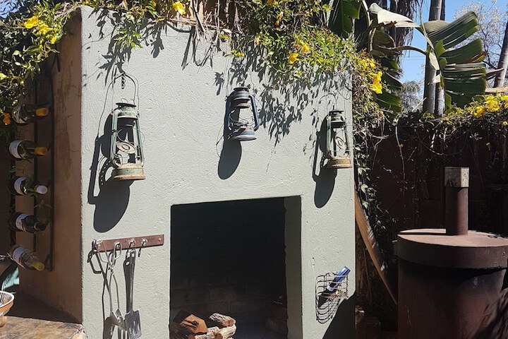 Hotel Exterior 37 of 44